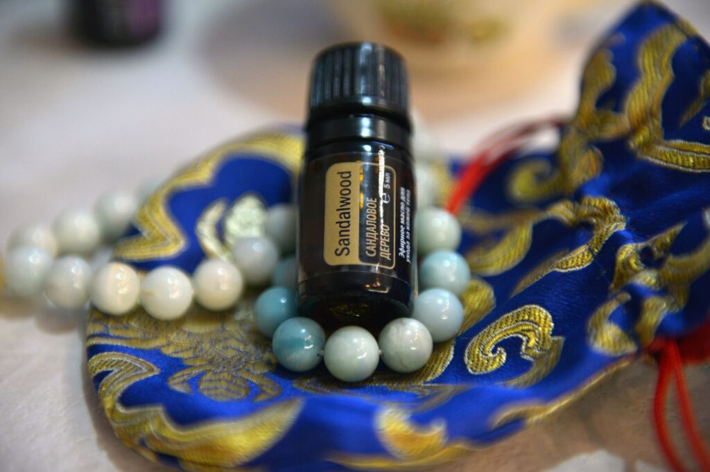 Ätherische Öl Sandelholz öffnet dein Bewusstsein
