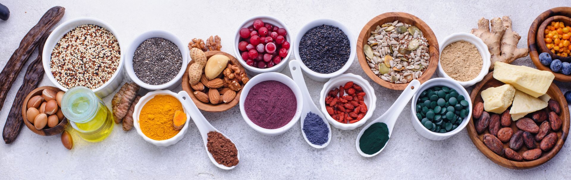 Vitalstoff Kicks: Wie Nahrungsergänzungsmittel dein Wohlbefinden revolutionieren - Nährstoffe als Fundament des Lebens