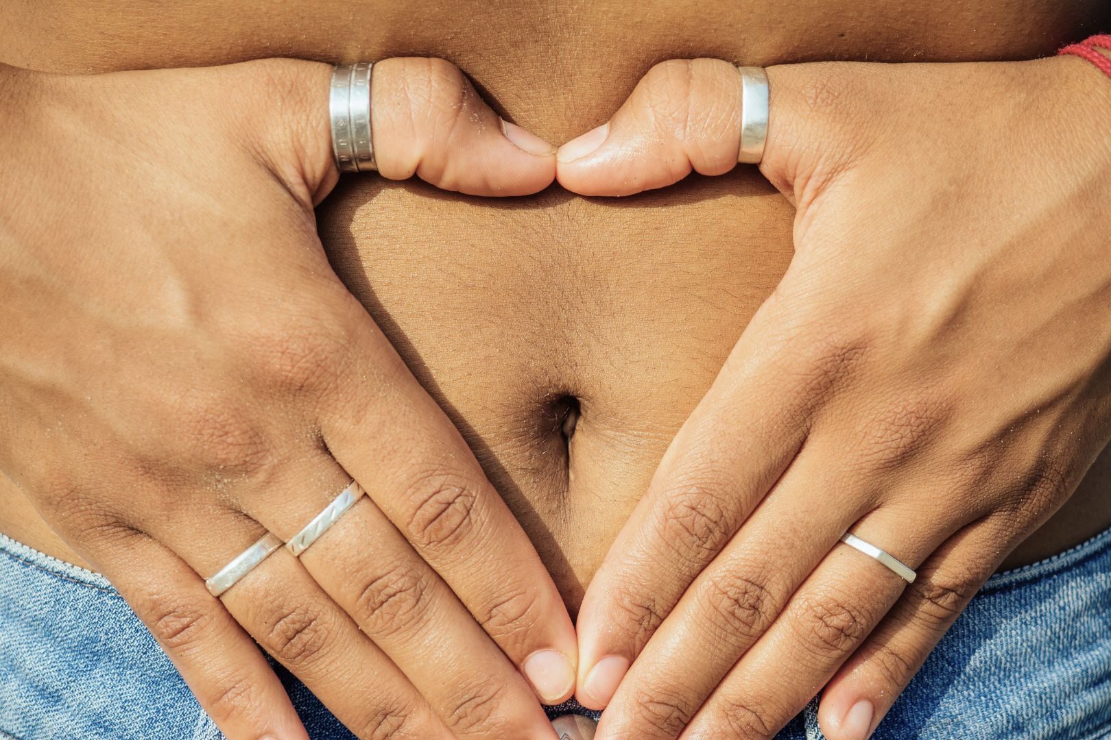 Dein Bauchnabel als geheimes Tor zur Selbstheilung